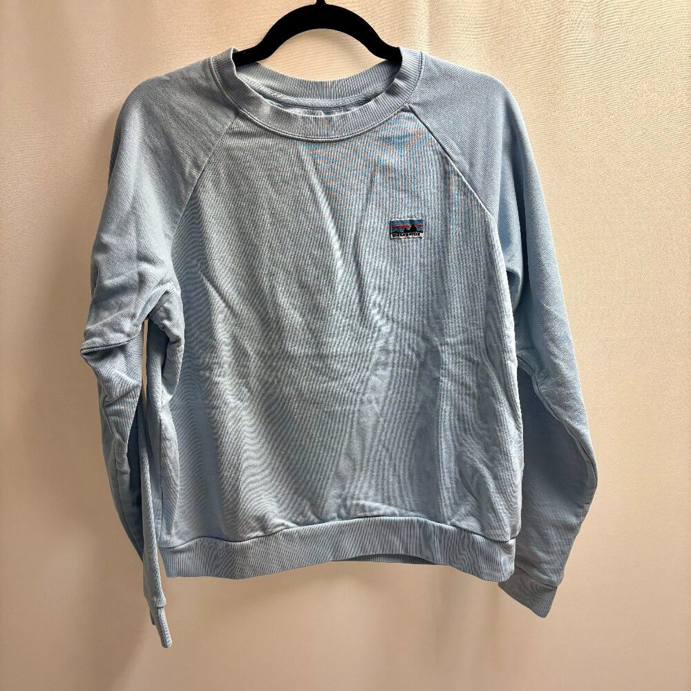 Patagonia light blue top, size M